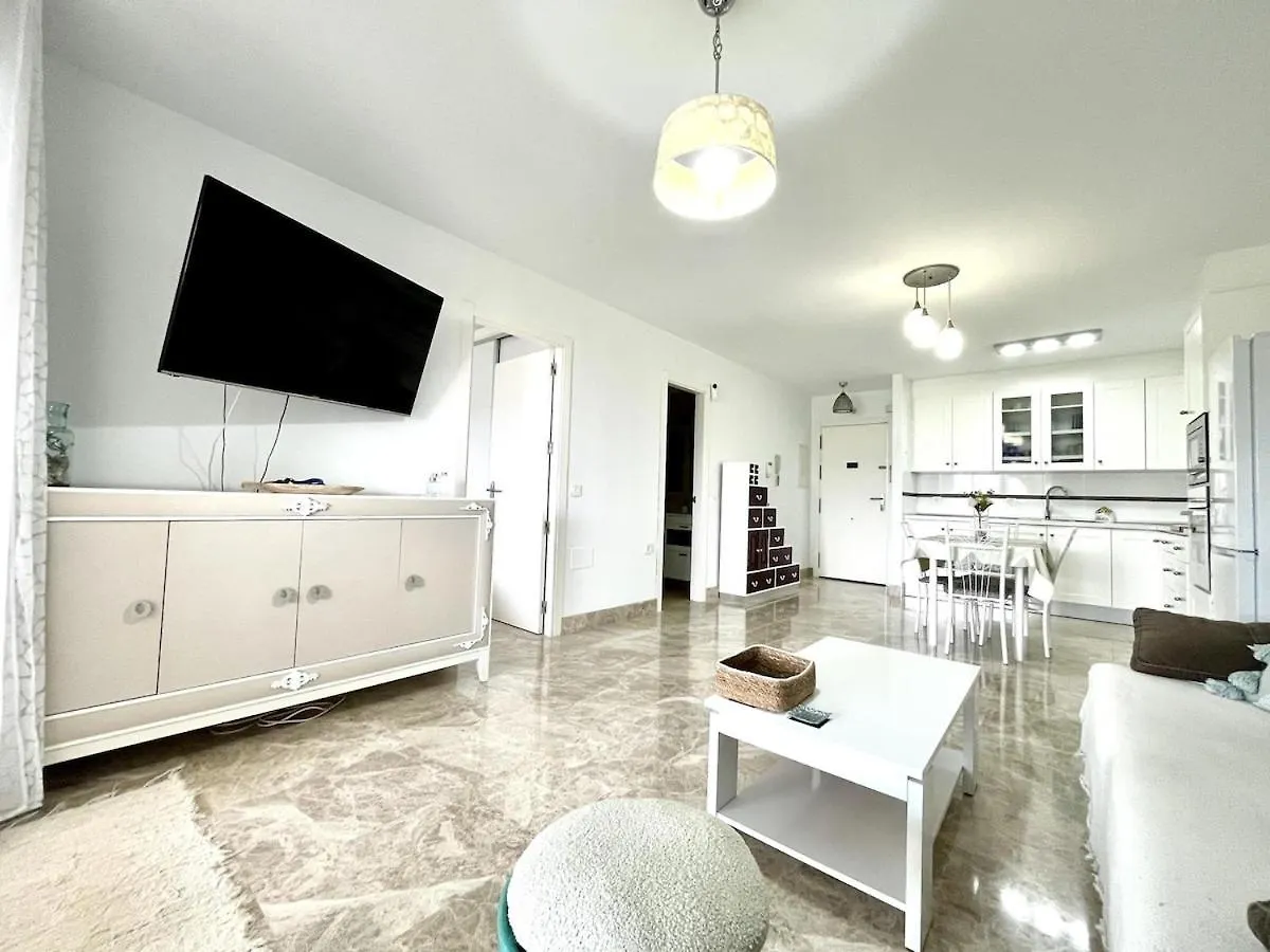 Apto Luminoso Con Vistas Al Golf Y Playa, Con Parking Almerimar 0*,  Spain